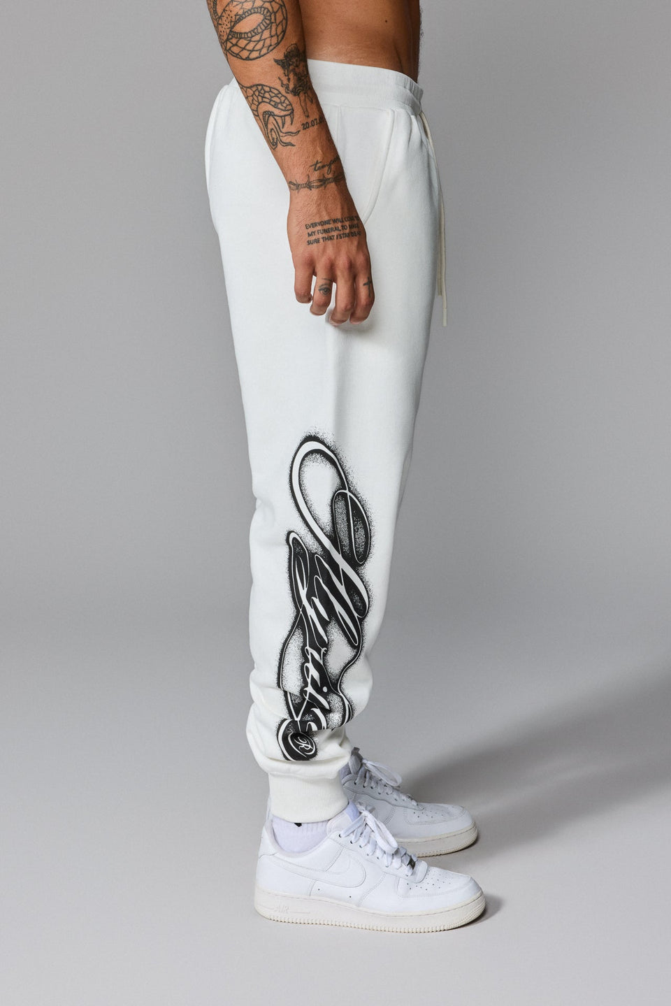Illyrian Ink Joggers - White