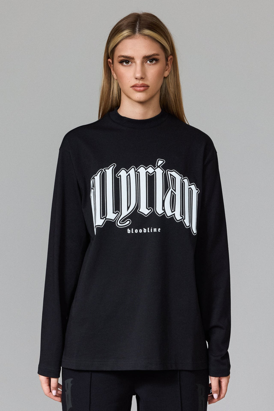 Illyrian Classical Longsleeve - Black
