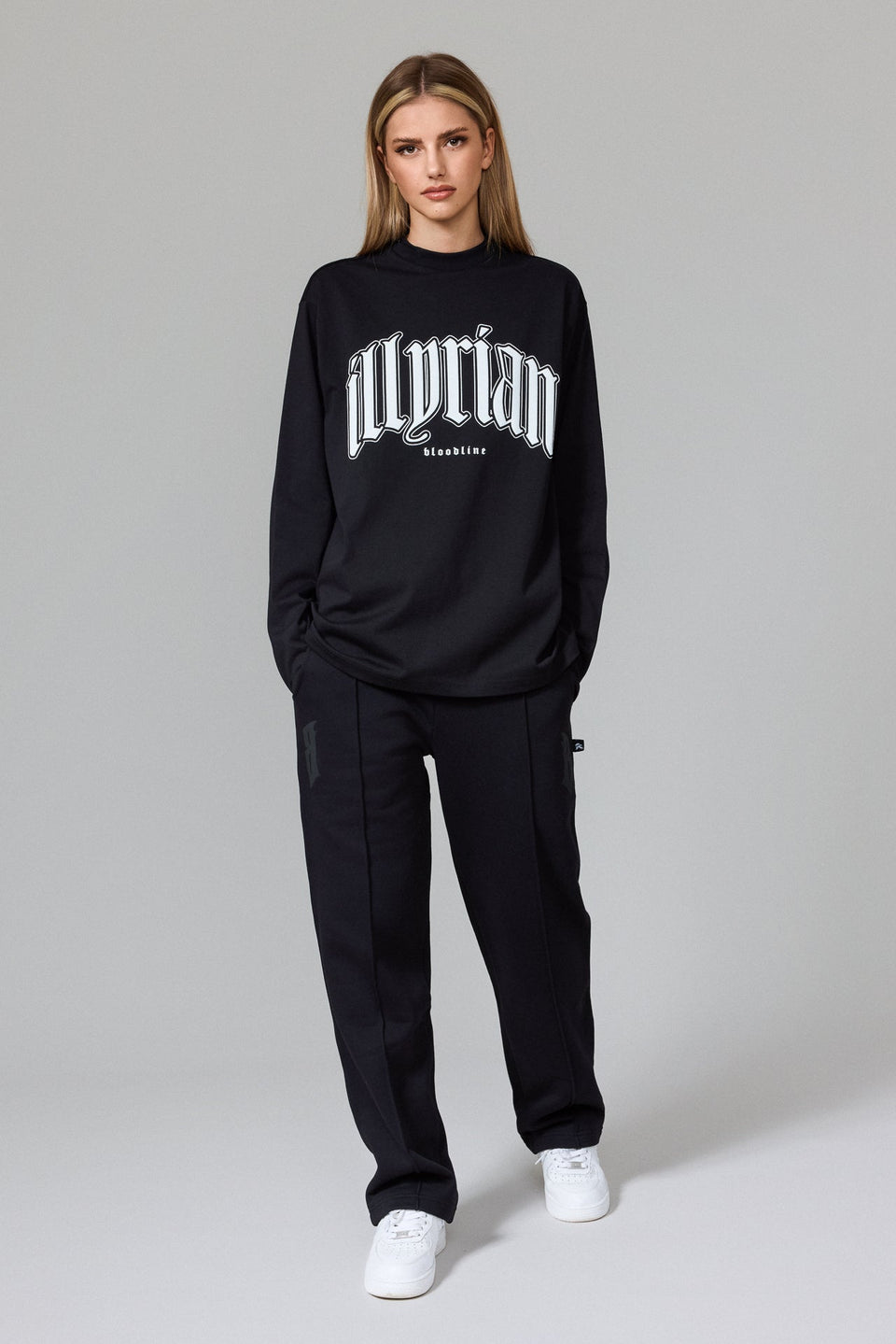 Illyrian Classical Longsleeve - Black