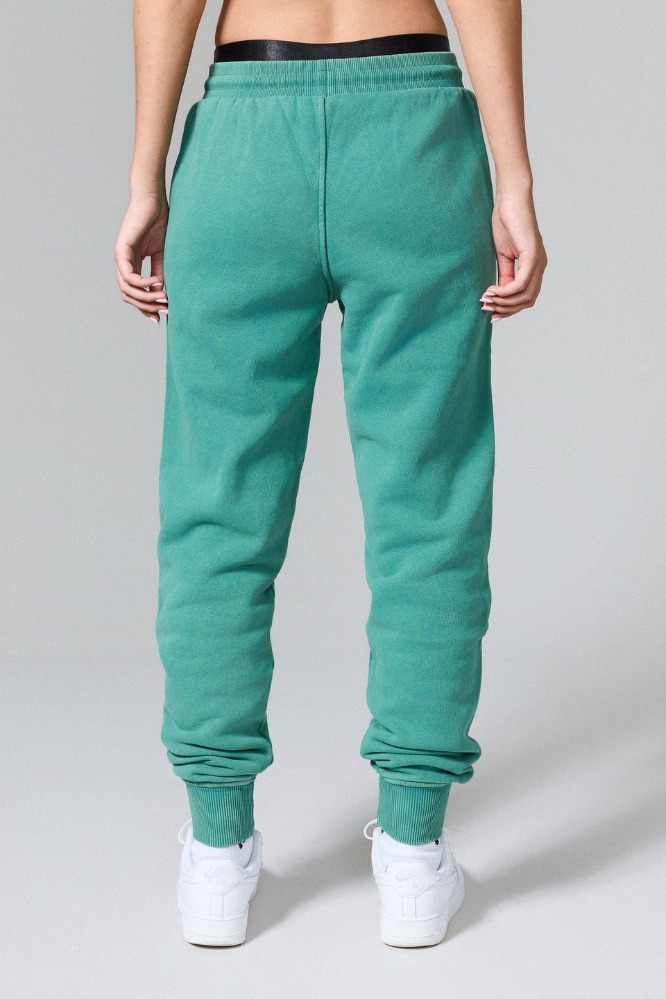 Illyrian Serpent Joggers - Washed Green