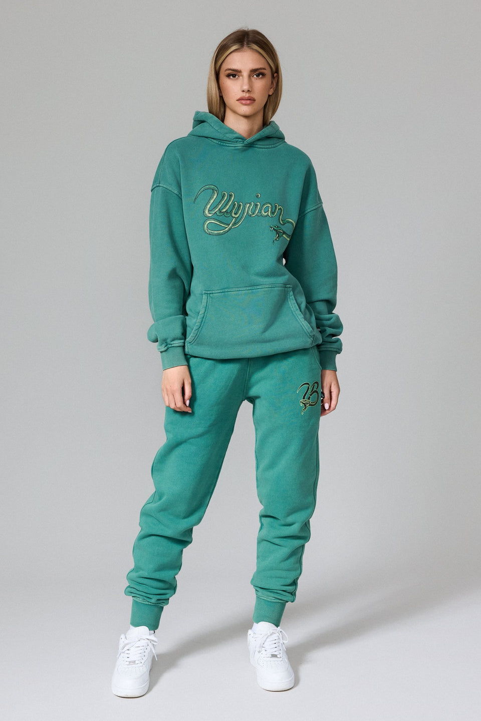 Illyrian Serpent Joggers - Washed Green