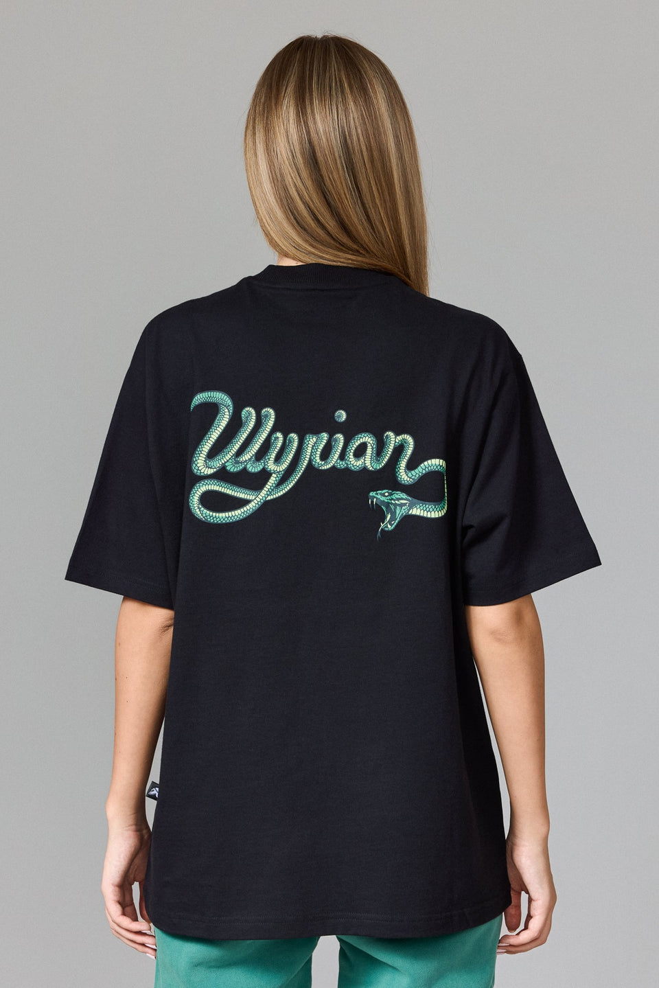 Illyrian Detailed Serpent T-shirt - Black