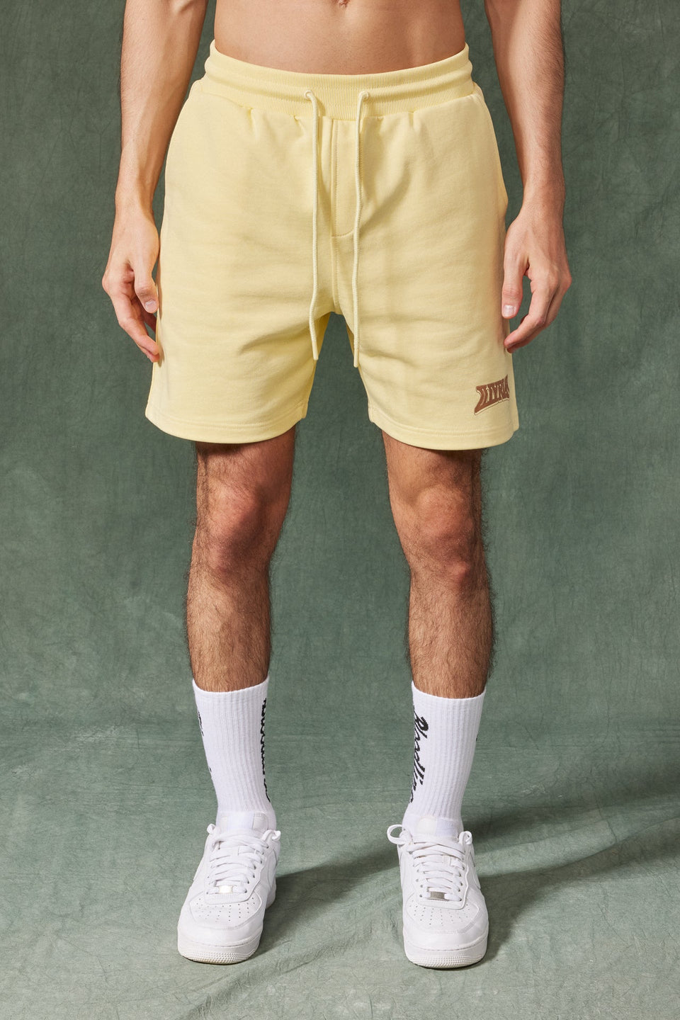 Live Widly Shorts - Yellow