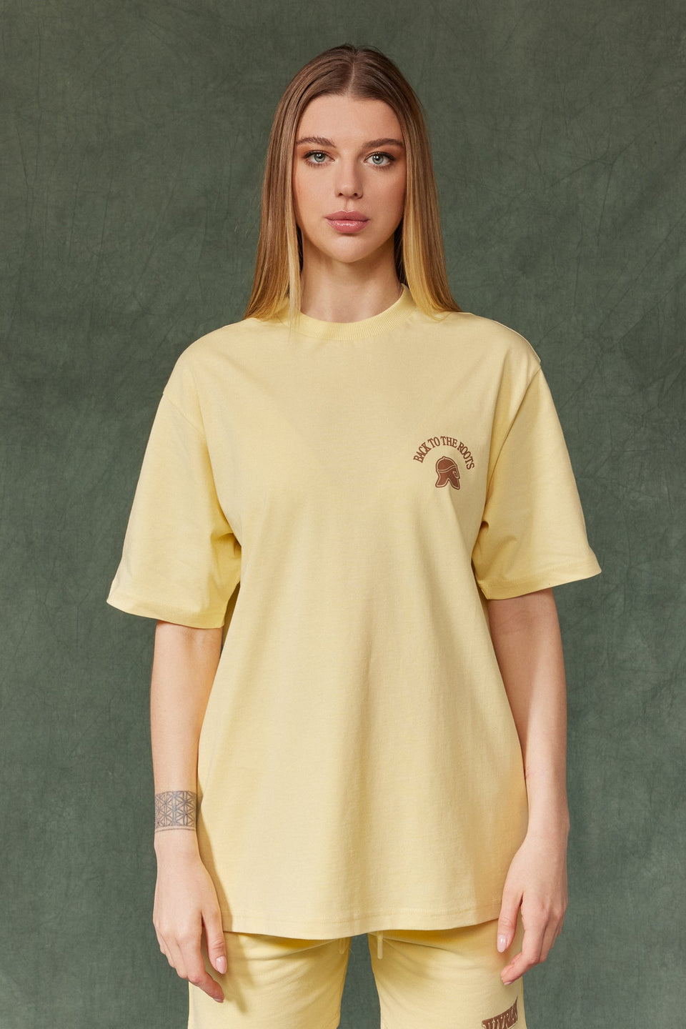 Live Wildly T-shirt - Yellow