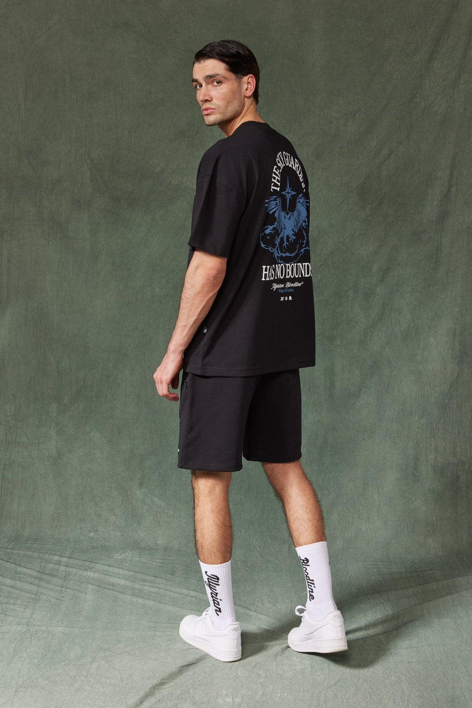 Sky Guardian T-shirt - Black