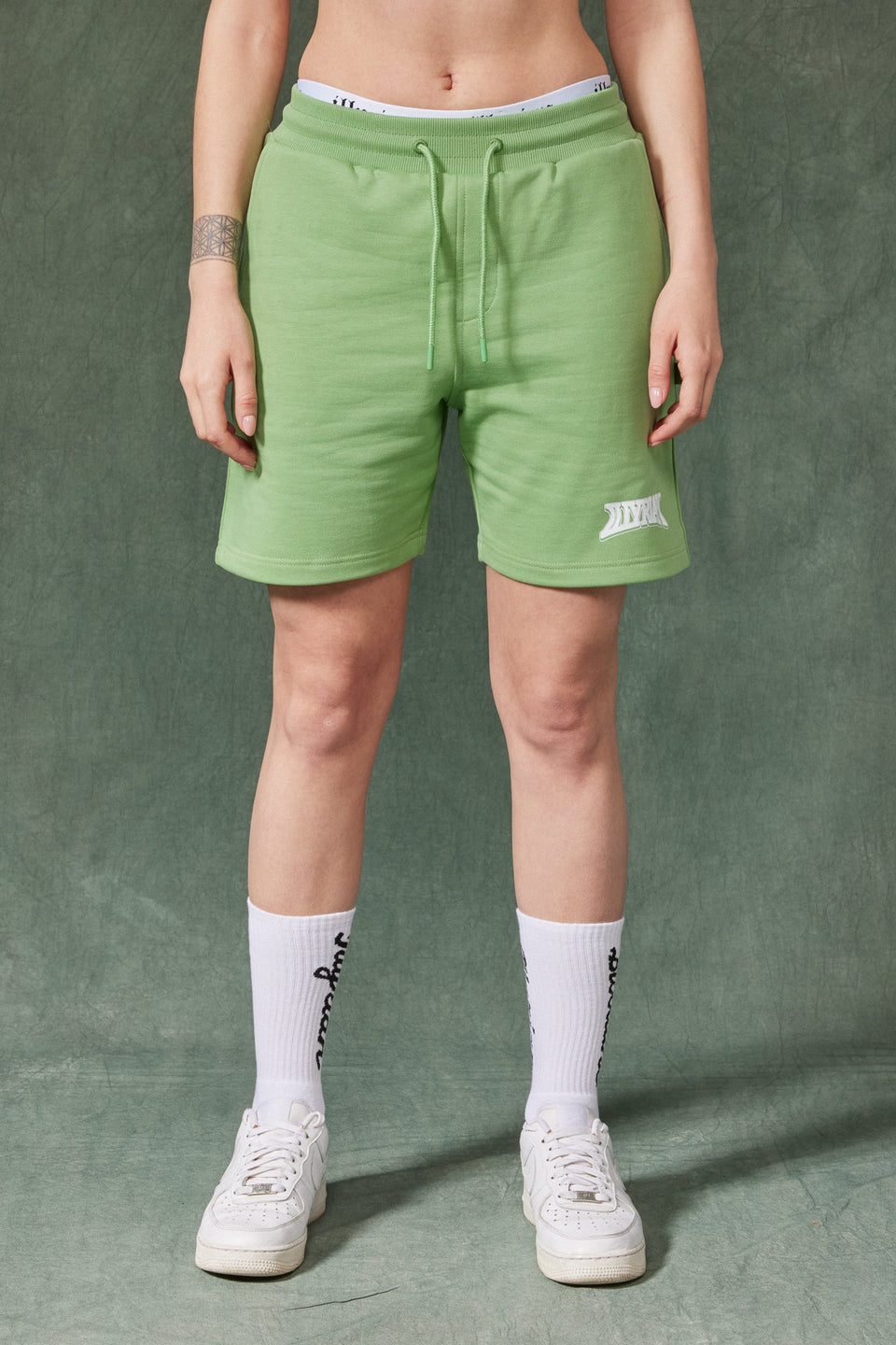 Live Widly Shorts - Green