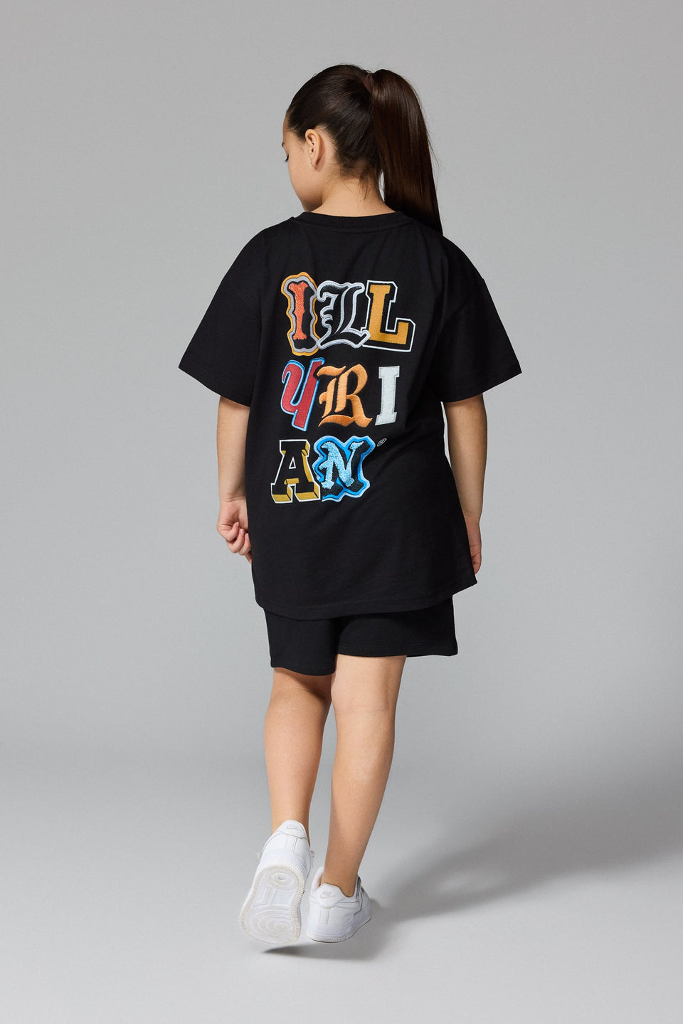 Kids' Artwork T-shirt - Black