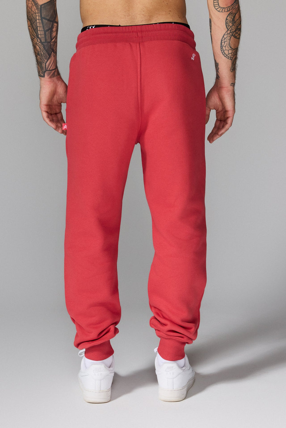 Illyrian W25 Joggers - Vintage Red