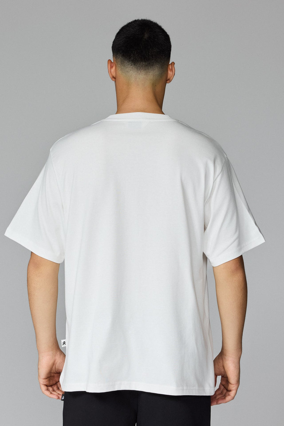 Minimal Illyrian T-shirt - White