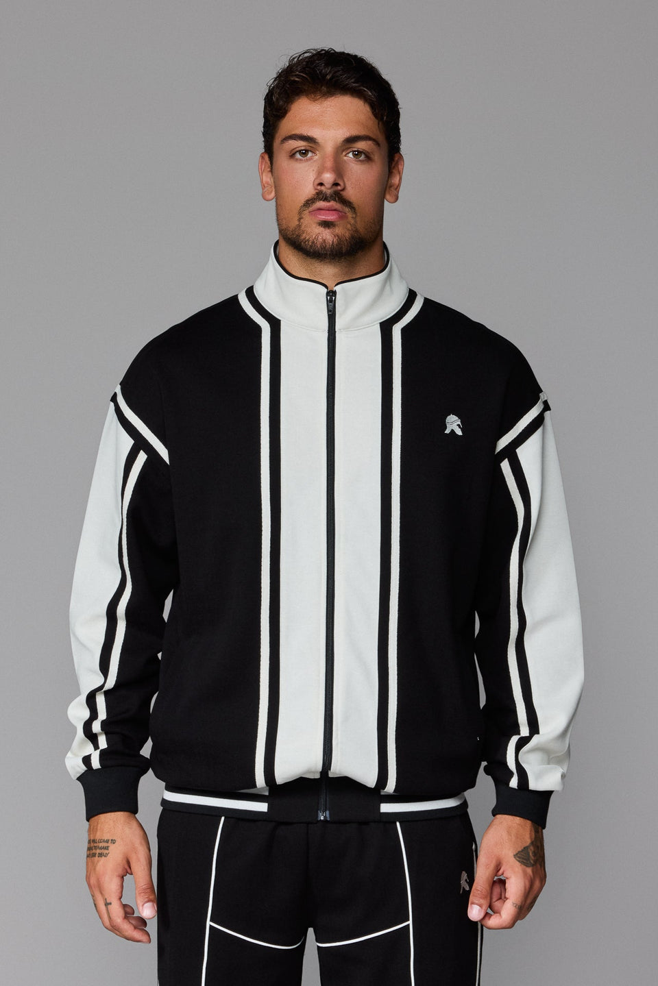 Culture Zipped Jacket - Black