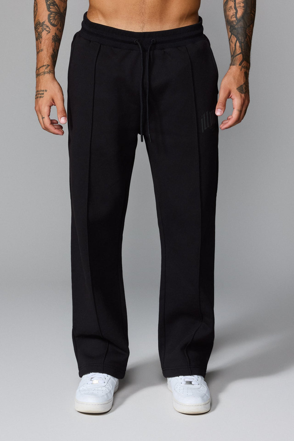 Illyrian Signature Straight Joggers - Black
