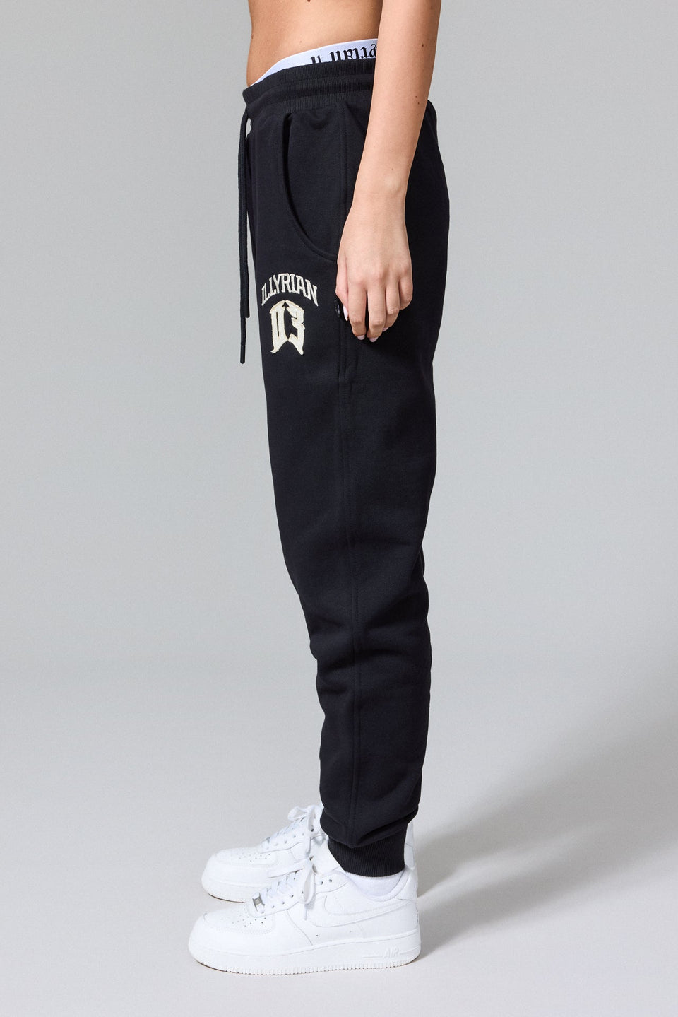 Illyrian 03 Patch Joggers - Black