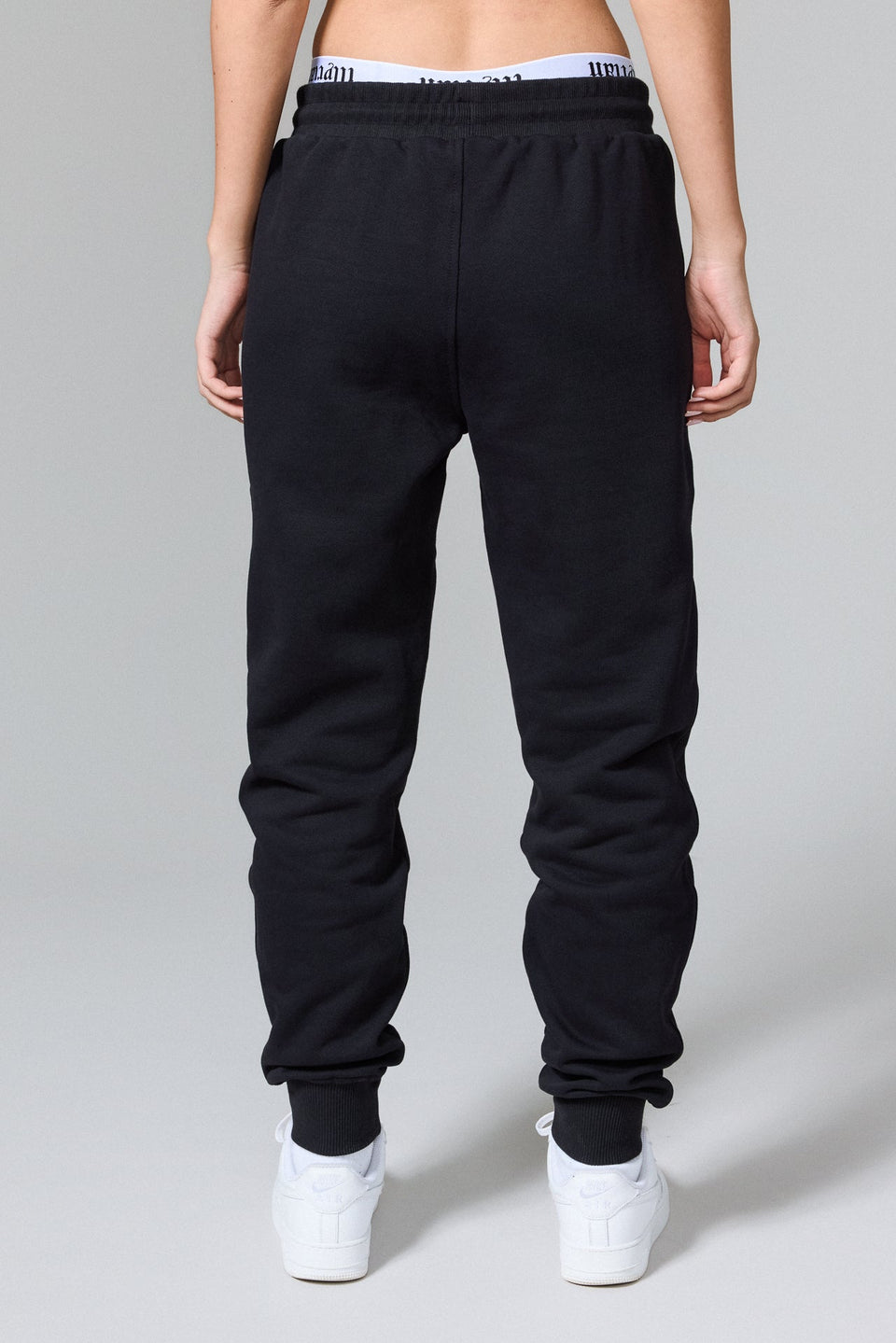 Illyrian 03 Patch Joggers - Black