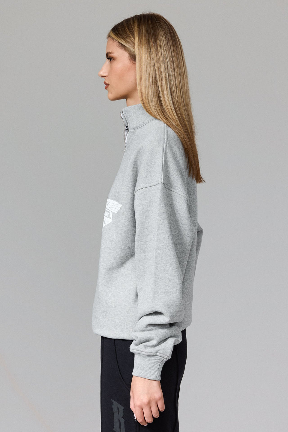 Illyrian Half Zip Sweater - Grey