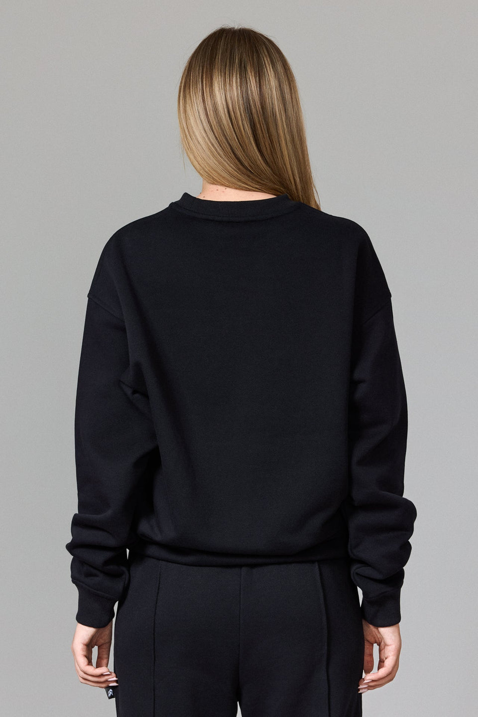 Illyrian Holy Sweater - Black