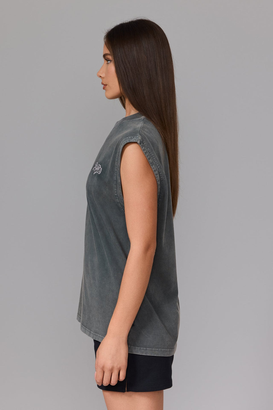 Illyrian TM Tank Top - Washed Grey