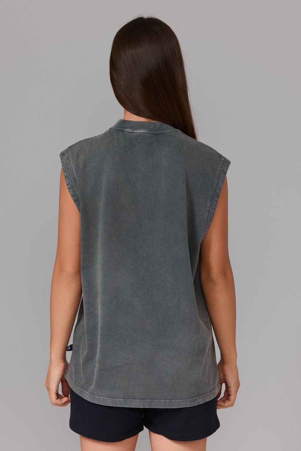 Illyrian TM Tank Top - Washed Grey