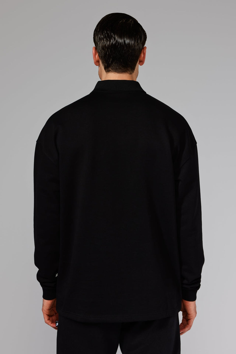 ILRN Buttoned Sweater - Black