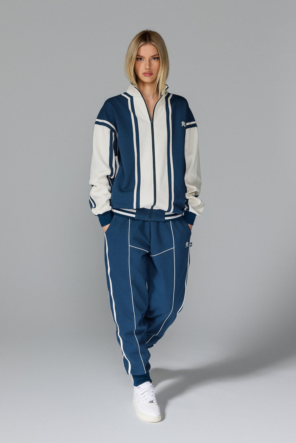 Culture Joggers - Blue