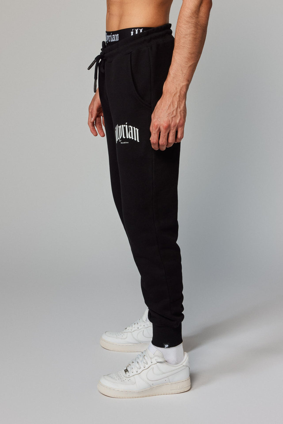 Illyrian Classical Joggers - Black