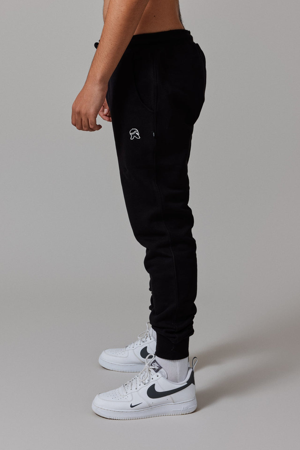 Helmet W24 Joggers - Black