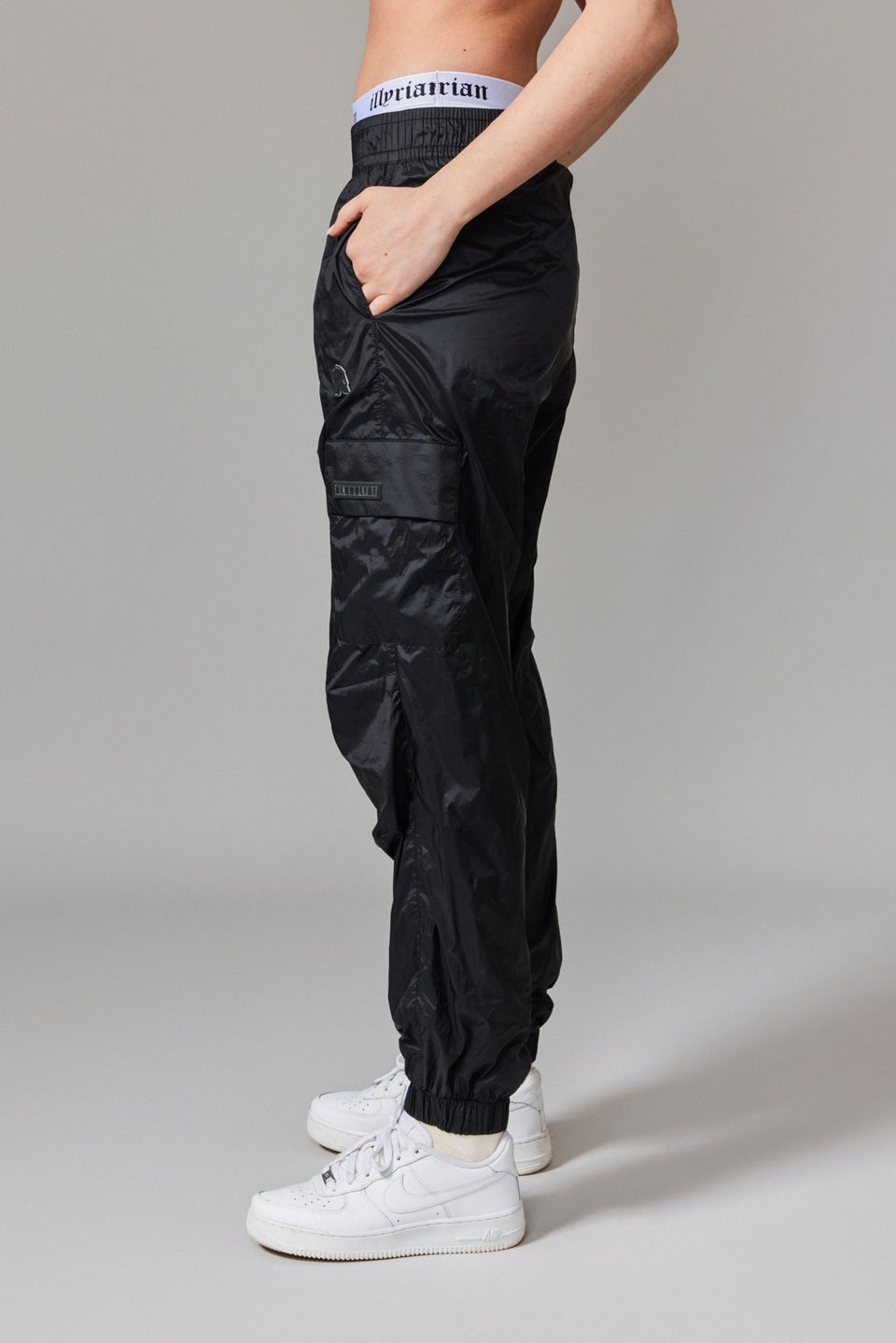 Women Windbreaker Joggers - Black