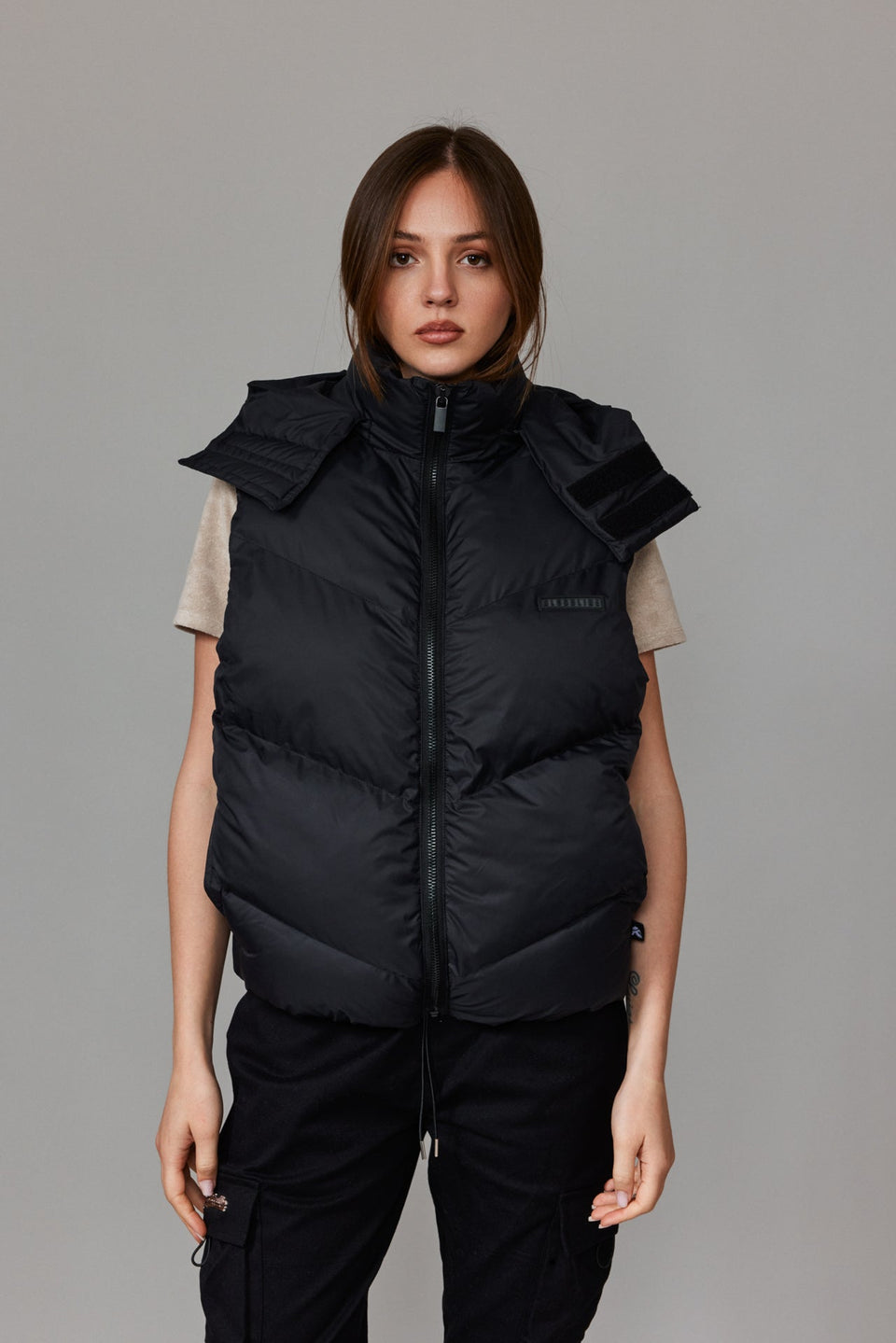 Bloodline Zipped Vest - Black